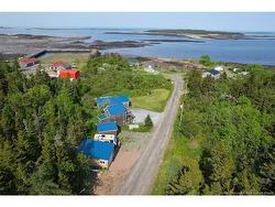 11 Cook RD  Grand Manan, NB E5G 4E3