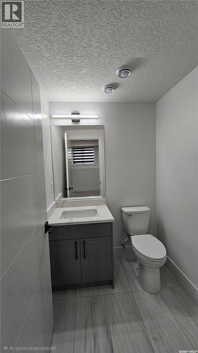 371 Sharma Crescent, Saskatoon, SK - Indoor Photo Showing Bathroom