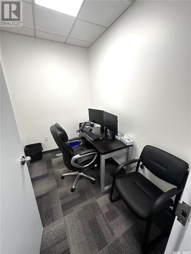 215 Chaplin Street W, Swift Current, SK 