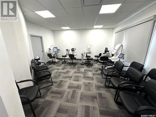 215 Chaplin Street W, Swift Current, SK 