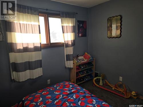 212 8Th Street E, Wynyard, SK - Indoor Photo Showing Bedroom
