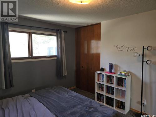212 8Th Street E, Wynyard, SK - Indoor Photo Showing Bedroom