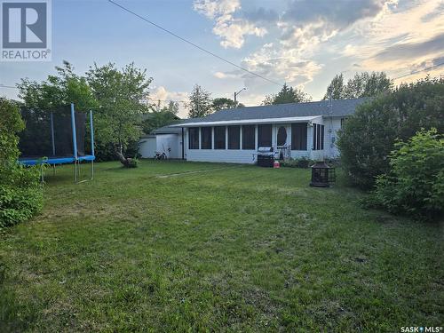 212 8Th Street E, Wynyard, SK - Outdoor