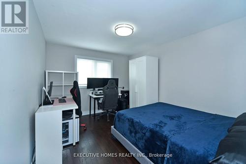 194 Braymore Boulevard, Toronto, ON - Indoor Photo Showing Bedroom