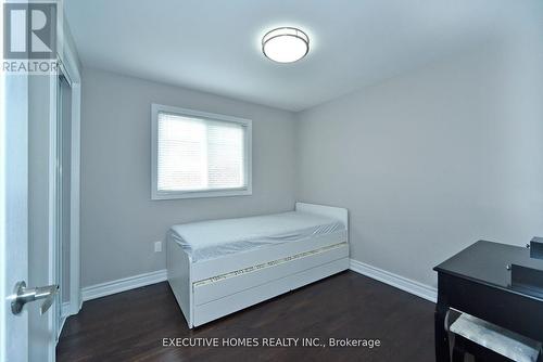 194 Braymore Boulevard, Toronto, ON - Indoor Photo Showing Bedroom