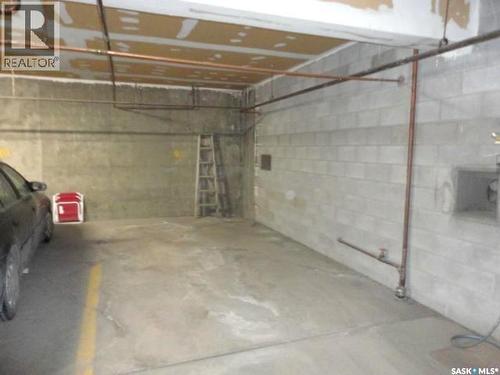 #104 2160 Cornwall Street, Regina, SK - Indoor Photo Showing Garage