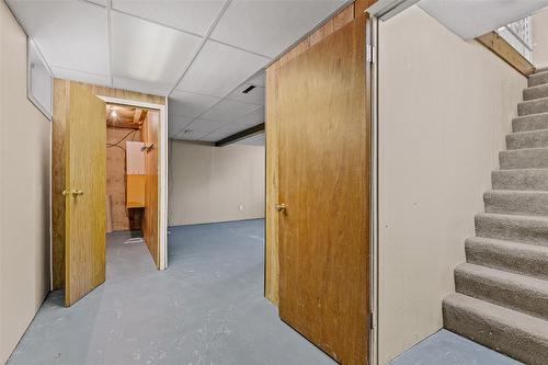 1416 Alder Street, Creston, BC - Indoor Photo Showing Other Room