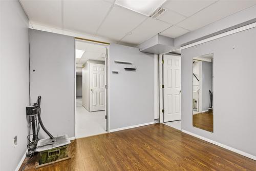 1416 Alder Street, Creston, BC - Indoor Photo Showing Other Room