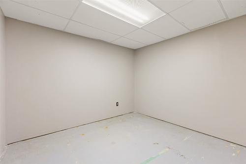 1416 Alder Street, Creston, BC - Indoor Photo Showing Other Room