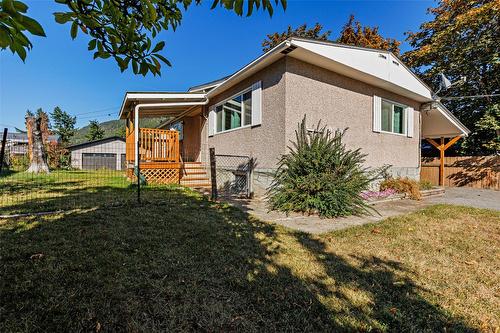 1416 Alder Street, Creston, BC - Outdoor With Deck Patio Veranda