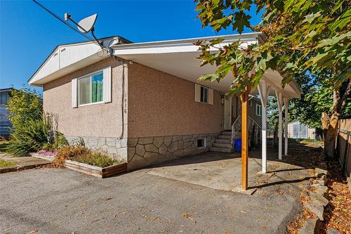 1416 Alder Street, Creston, BC - Outdoor With Exterior