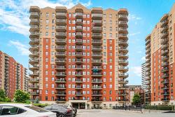 1609-3330 Boul. Le Carrefour  Laval (Chomedey), QC H7T 0B8