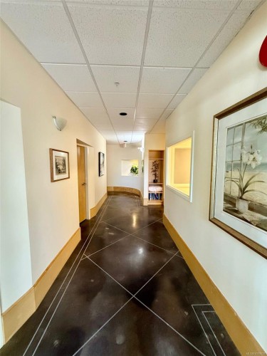 5,6,7-10030 Resthaven Dr, Sidney, BC 