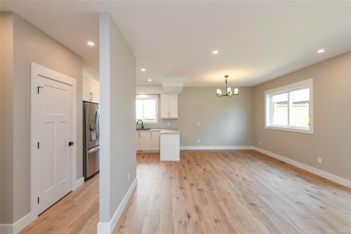 B-2315 Mcdonald Rd, Comox, BC - Indoor Photo Showing Other Room