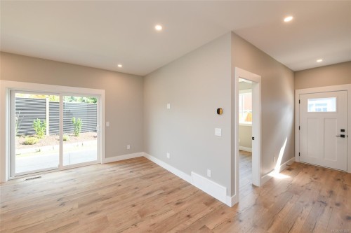 B-2315 Mcdonald Rd, Comox, BC - Indoor Photo Showing Other Room