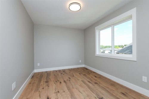 B-2315 Mcdonald Rd, Comox, BC - Indoor Photo Showing Other Room