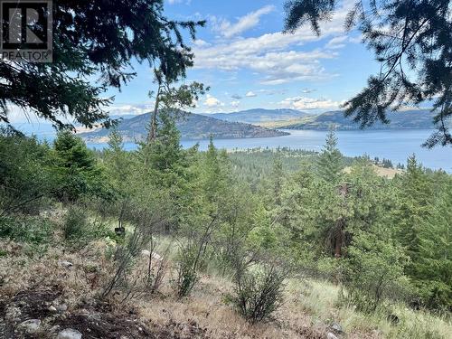 90 Crown Crescent, Vernon, BC 