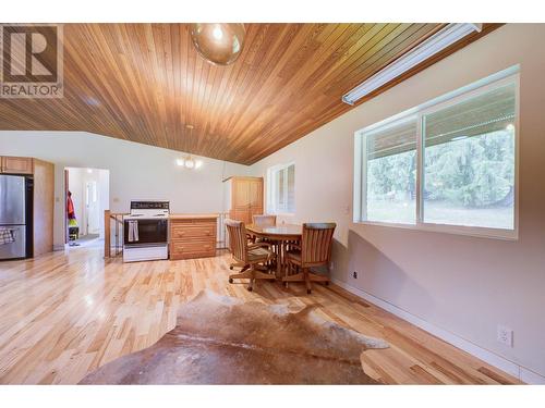 1053 Ptarmigan Road, Chase, BC - Indoor
