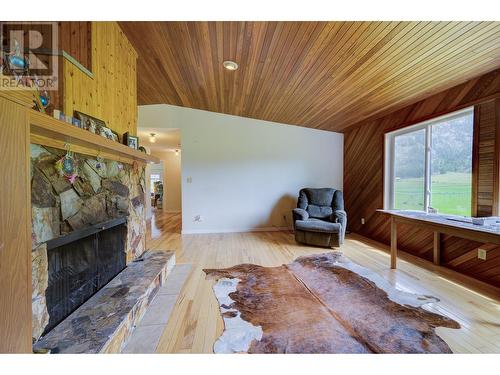 1053 Ptarmigan Road, Chase, BC - Indoor Photo Showing Other Room With Fireplace