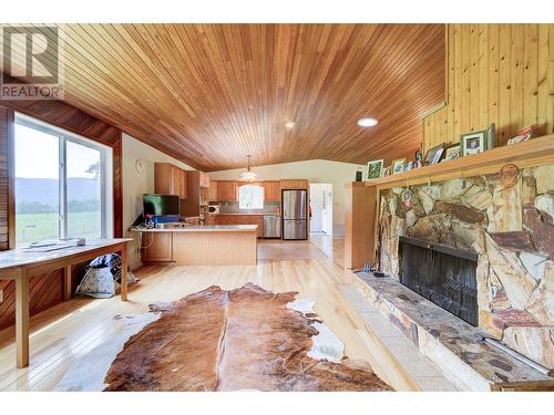 1053 Ptarmigan Road, Chase, BC - Indoor Photo Showing Living Room With Fireplace