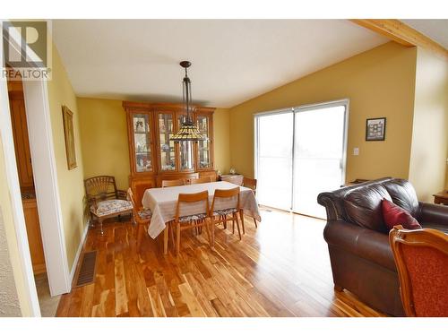 Dining room - 9003 Cherry Lane, Coldstream, BC - Indoor