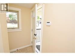 Back entrance with mudroom - 