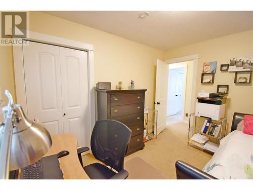 9003 Cherry Lane, Coldstream, BC - Indoor Photo Showing Bedroom