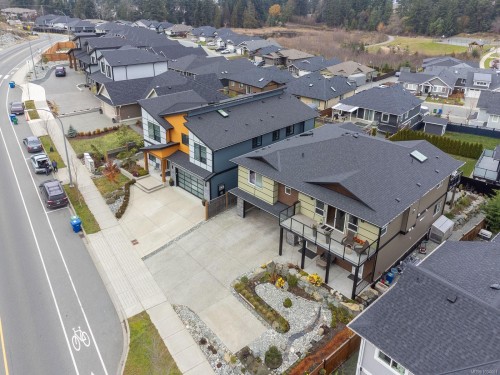 5814 Linley Valley Dr, Nanaimo, BC 