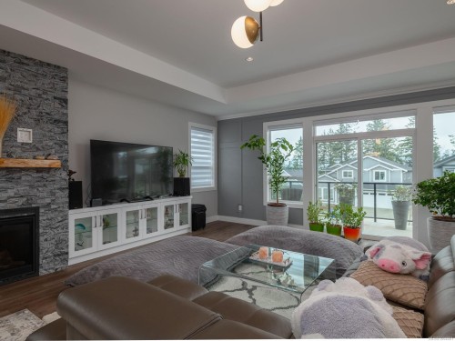 5814 Linley Valley Dr, Nanaimo, BC 