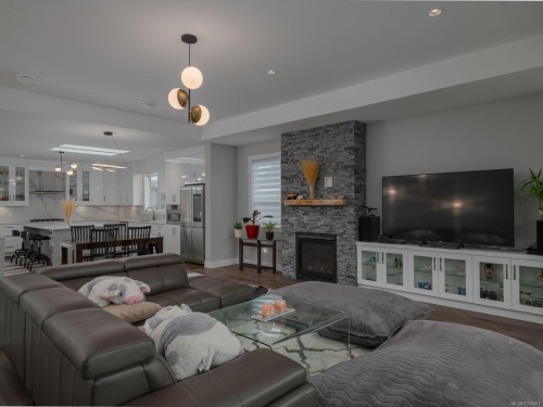 5814 Linley Valley Dr, Nanaimo, BC 