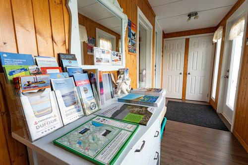 Hall d'entrée/Vestibule - 475 Route De La Grande-Alliance, Baie-Sainte-Catherine, QC - Indoor Photo Showing Other Room