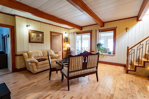 Salle familiale - 475 Route De La Grande-Alliance, Baie-Sainte-Catherine, QC - Indoor