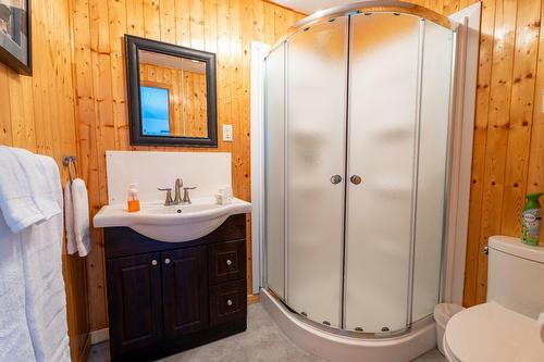 Salle de bains attenante à la CCP - 475 Route De La Grande-Alliance, Baie-Sainte-Catherine, QC - Indoor Photo Showing Bathroom