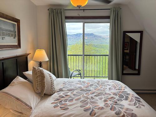 Bedroom - 8-240 Rue Du Mont-Plaisant, Mont-Tremblant, QC - Indoor Photo Showing Bedroom