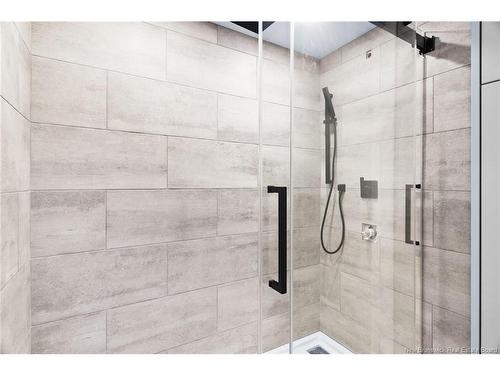 735 Hillcrest Dr, Fredericton, NB 