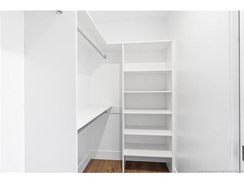 735 Hillcrest Dr, Fredericton, NB 