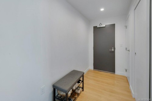 418-1115 Johnson St, Victoria, BC - Indoor Photo Showing Other Room