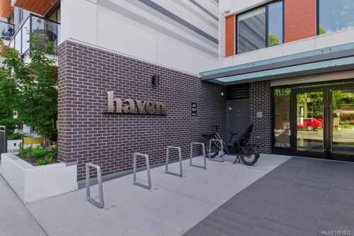 418-1115 Johnson St, Victoria, BC - Outdoor With Exterior