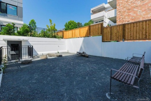 418-1115 Johnson St, Victoria, BC - Outdoor
