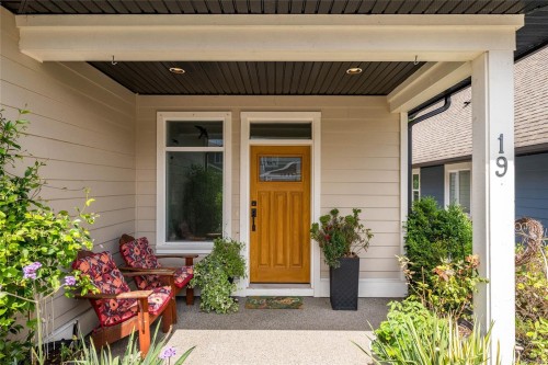 19-3205 Gibbins Rd, Duncan, BC 