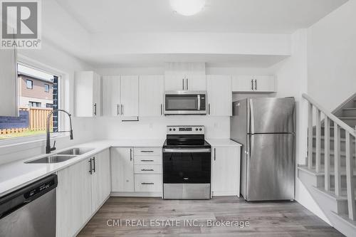 79 Gateland Drive, Barrie, ON - Indoor Photo Showing Kitchen With Double Sink