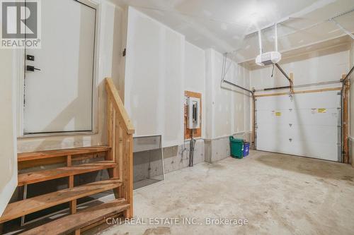 79 Gateland Drive, Barrie, ON - Indoor Photo Showing Garage