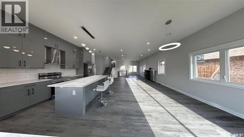 503 Kinloch Court, Saskatoon, SK - Indoor Photo Showing Kitchen With Upgraded Kitchen