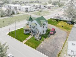 838 Rue St-Charles  Marieville, QC J3M 1N9