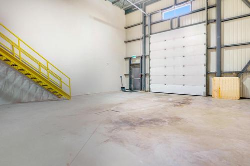Warehouse - 106-951 Ch. Du Lac-Écho, Prévost, QC 