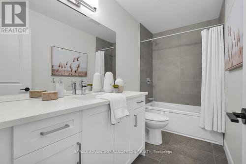 195 Bowman Drive, Middlesex Centre (Ilderton), ON - Indoor Photo Showing Bathroom