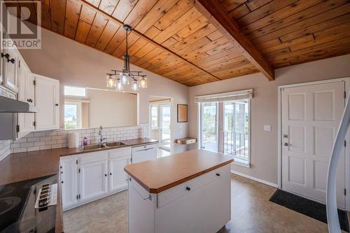 6602 Nighthawk Drive, Osoyoos, BC - Indoor Photo Showing Kitchen With Double Sink