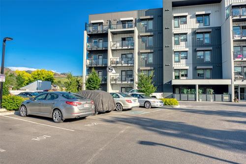 215-2555 Lakeshore Road  Vernon, BC V1H 0A4