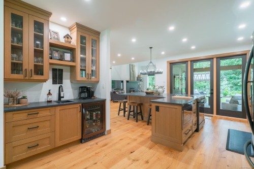 5625 Willow Rd, Port Alberni, BC 