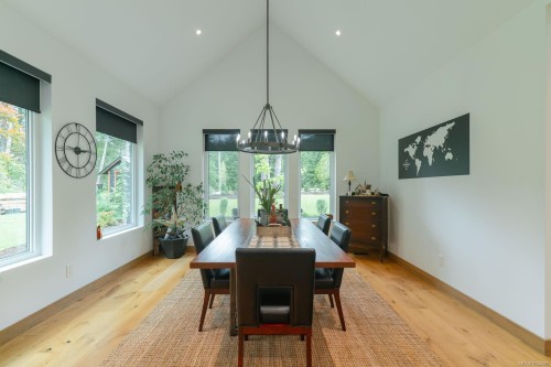 5625 Willow Rd, Port Alberni, BC 